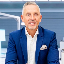 Portraitansicht von Steffen Winkler, Game Changer ctrlX AUTOMATION