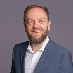 Portraitansicht von Hans Michael Krause, Game Changer ctrlX World