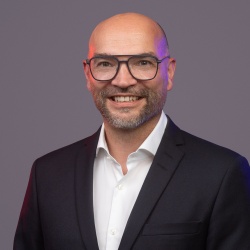 Portrait view of Christian Zentgraf, Game Changer Applications